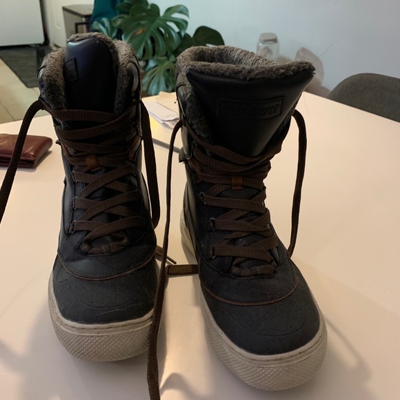 Winter boots - Picture 2 of 4